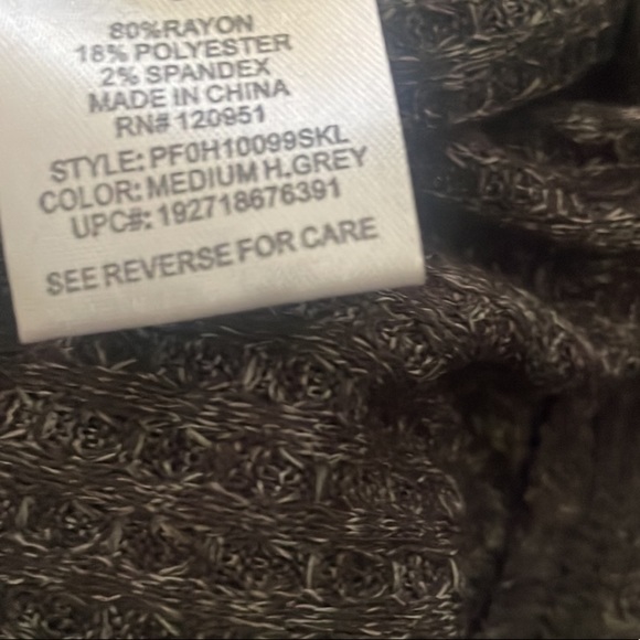 PINK REPUBLIC Knot Front Top Waffle Knit
Gray Dolman Sleeve blouse Size -various - Picture 8 of 9